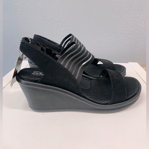 Skechers Memory Foam Cali Rumbler Black Wedge Sandal Women’s 8 NWT Slingback